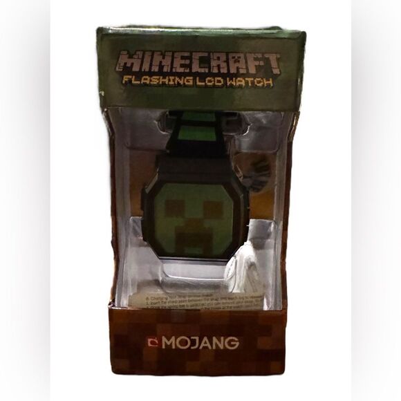 Accutime Kid's Minecraft Digital Black & Green Silicone Strap Watch 36x38mm - Picture 2 of 4
